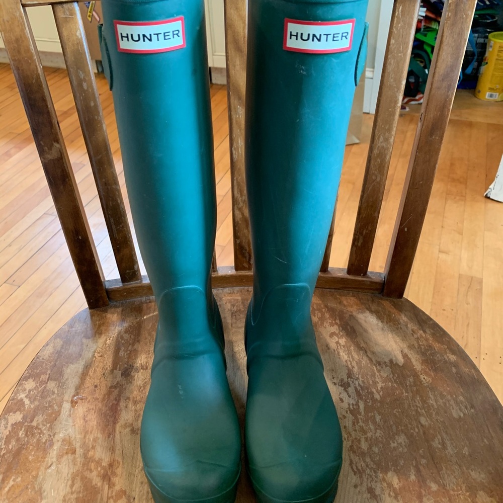 Women’s Size 6 Hunter Boots